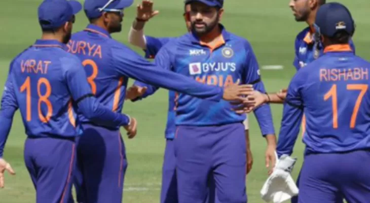 भारतद्वारा वेस्ट इन्डिज ६ विकेटले पराजित