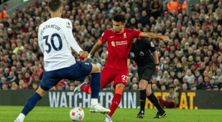 Liverpool suffer title blow in home draw with Spurs