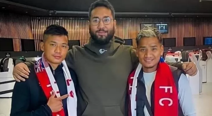 खेलाडी विदेसिने क्रम रोकिएन्, फुटबलका दुई खेलाडी अष्ट्रेलिया पुगे