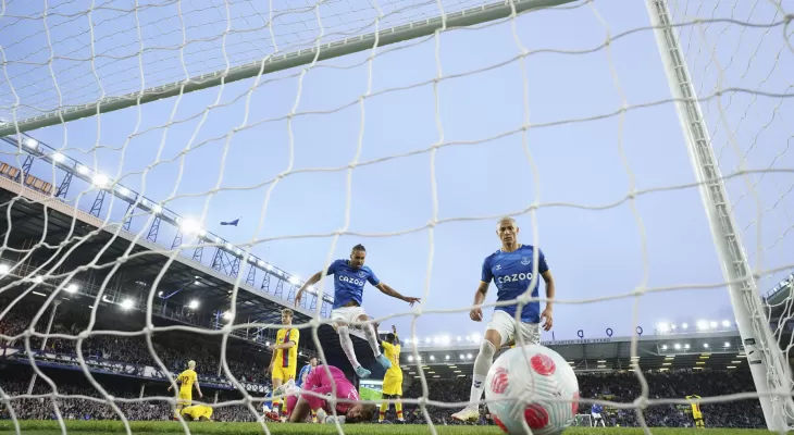 इंग्लिस प्रिमियर लिग : एभर्टन रेलिगेशनबाट बच्यो