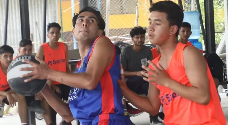 यू–२३ पुरुष बास्केटबलमा रोयलको विजयी सुरुवात