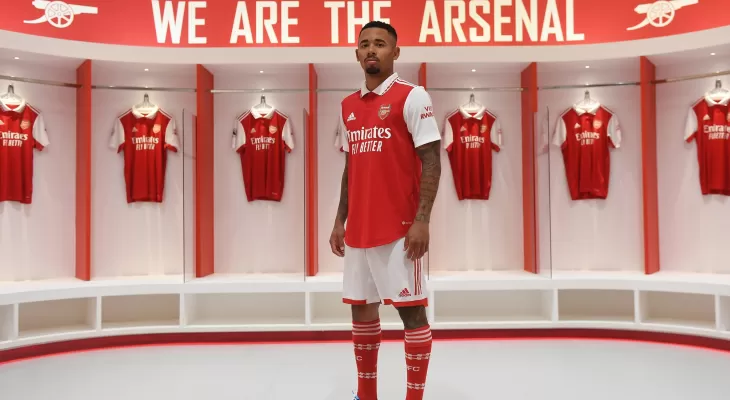 गाब्रियल जिसस आर्सनलमा पाँच वर्षको लागि अनुबन्ध