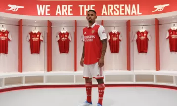 गाब्रियल जिसस आर्सनलमा पाँच वर्षको लागि अनुबन्ध