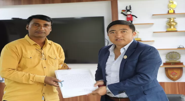 छानविन समितिले सदस्य सचिवलाई बुझायो प्रतिवेदन