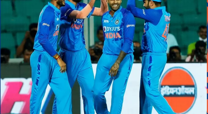 भारतले दक्षिण अफ्रिकालाई ८ विकेटले हरायो