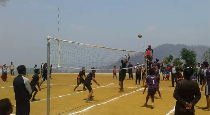 अन्तरपालिका भलिबल प्रतियोगिताको उपाधि खानीखोलालाई