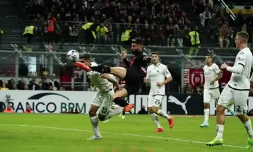 सिरी ए : स्पेजियालाई हराउदै एसि मिलान दोस्रो स्थानमा फर्कियो