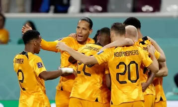 कतारलाई हराउदै नकआउट चरण पुग्ने दाउमा नेदरल्यान्ड्स