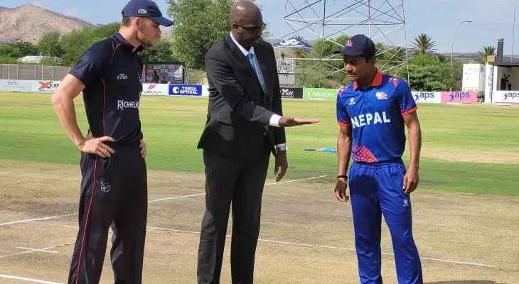त्रिदेशीय शृंखलामा नेपाल नामिबिया बिरुद्ध टस हारेर ब्याटिङ गर्दै