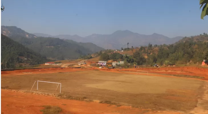 फुटबल रङ्गशाला तीन वर्षदेखि अलपत्र