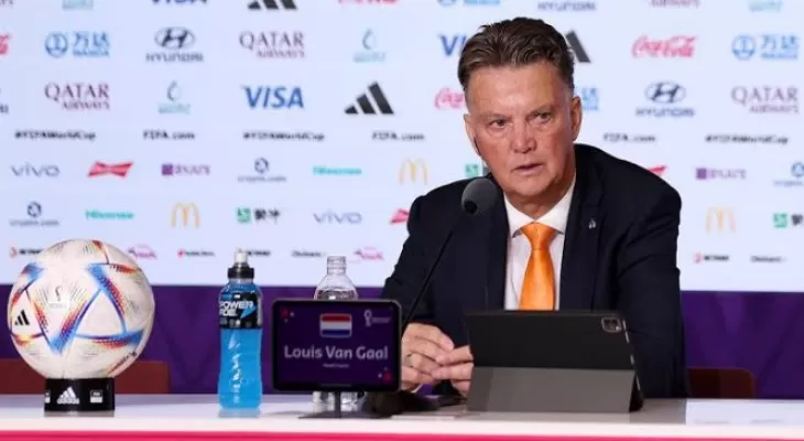 नेदरल्याण्ड्सका प्रशिक्षकद्वारा राजीनामा