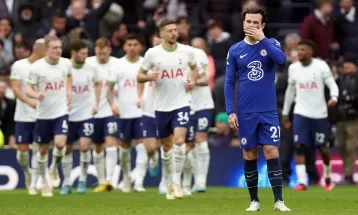 घरेलु टोली टोटनहमसँग चेल्सी पराजित