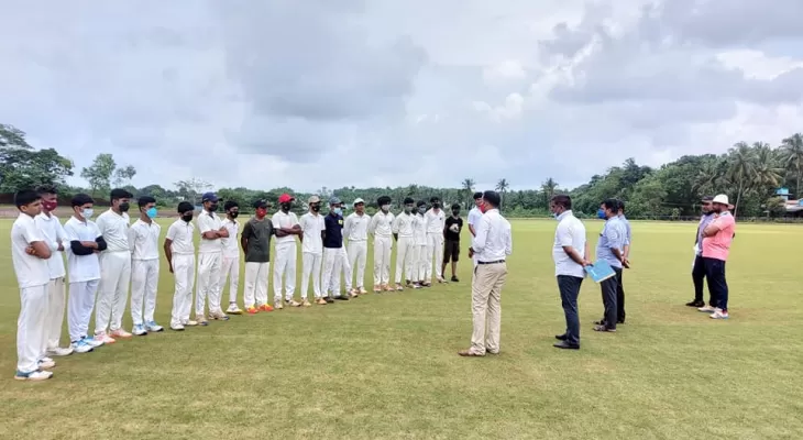 १६ वर्षमुनिको क्रिकेट खेलाडी बन्द प्रशिक्षणमा