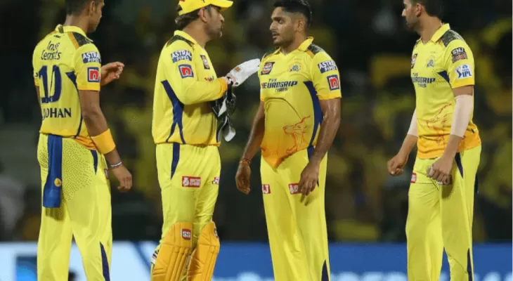 धोनीको चेतावनीः वाइड र नो बल फालेमा नयाँ कप्तानसँग खेल्न तयार रहनु