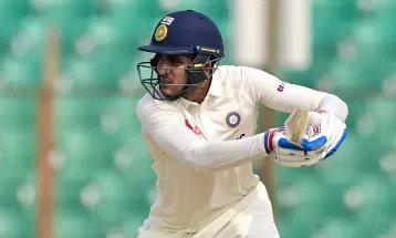 अम्पायर विरुद्ध ट्विट गरेका शुभमन गिललाई आईसीसीले दियो यस्तो सजाय