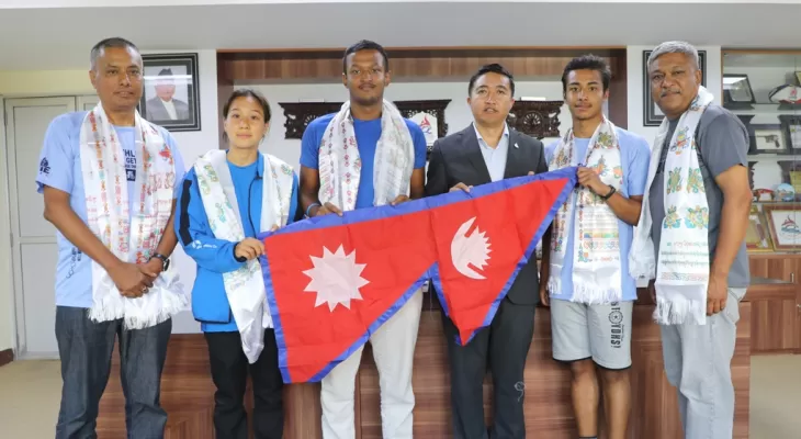 ट्रायथलन टोली जापान जाँदै