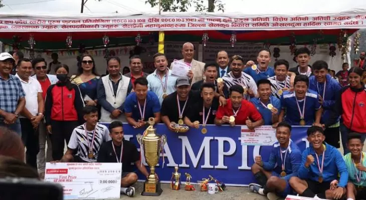 मुख्यमन्त्री कपको उपाधि इलामलाई