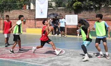 ग्रान्डी र मनास्लु फाइनलमा