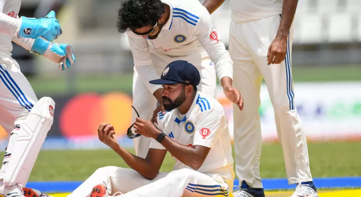 भारतविरुद्धको पहिलो टेस्टमा वेस्ट इन्डिजको खराब सुरुवात, आधा टोली पवेलियन फर्कियो