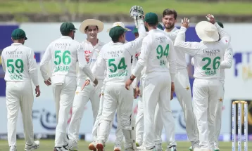 पहिलो टेस्टको दोस्रो दिन पाकिस्तानले गर्यो पुनरागमन