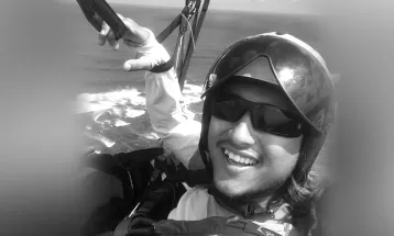 पोखरा रङ्गशालामा निसिमको अर्थकदको सालिक