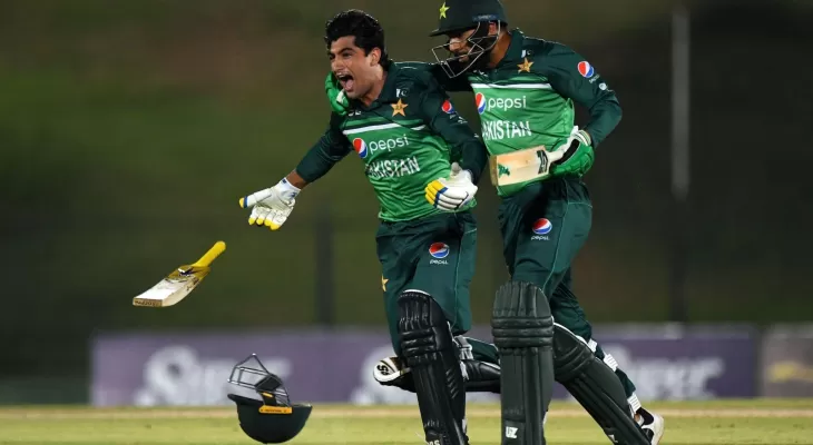 दोस्रो एकदिवसीयमा पाकिस्तान १ विकेटले विजयी