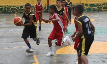 ग्रिनल्यान्डको विजयी सुरुआत