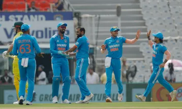 पहिलो एकदिवसीय खेलमा भारतले अष्ट्रेलियालाई हरायो