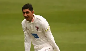 भारतविरुद्धको टेष्ट सिरिजमा २० वर्षीय शोएबले पाए मौका