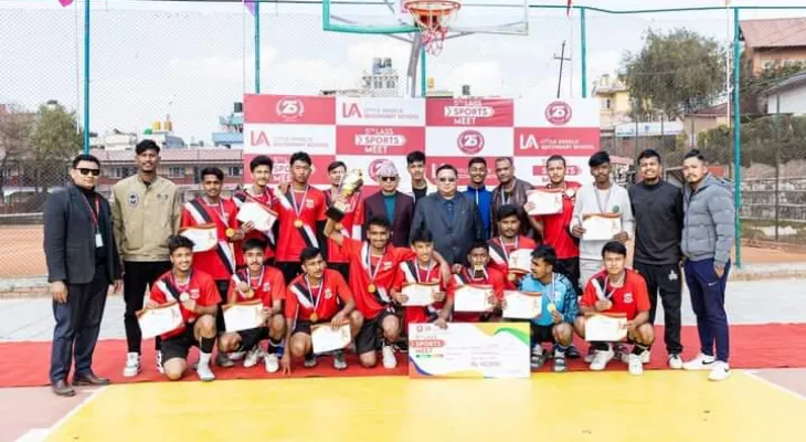 अन्तरकलेज फुटबल प्रतियोगिताको उपाधि लिभरपुरलाई