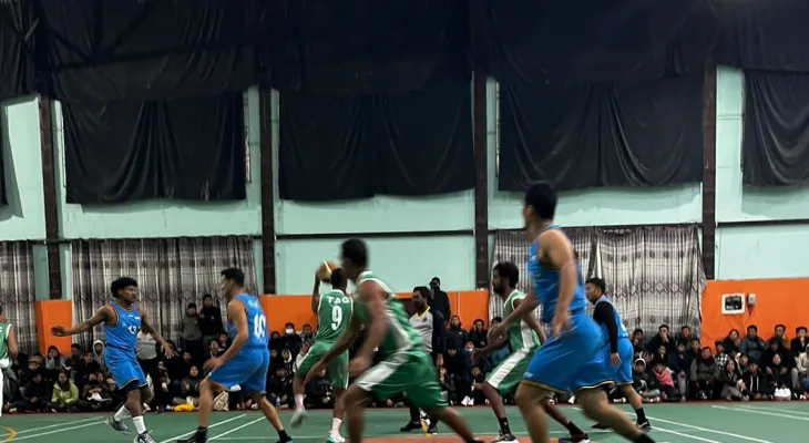 नखिपोट बास्केटबलमा रोयल उपाधिनजिक