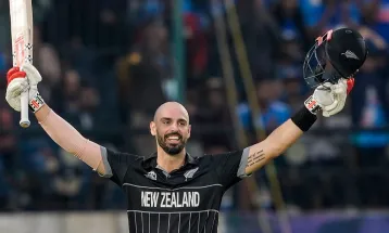 आईपीएल अक्सन : डेरिल मिचेलको लागि चेन्नई सुपर किंग्सले खर्च गर्यो बेस प्राइसको १४ गुणा रकम