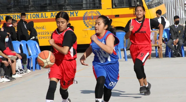 एसियन र श्रृजनशील सेमिफाइनलमा