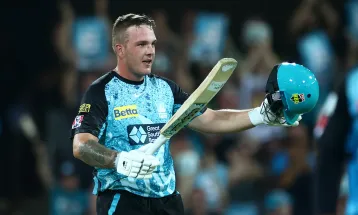 टी–२० विश्वकपअघि अस्ट्रेलियाका यी खेलाडीले बनाए ४१ बलमा शतक