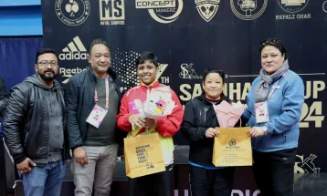 पूर्व च्याम्पियन गीतालाई स्वर्ण