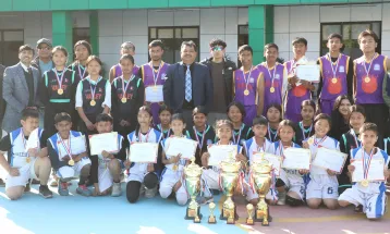 अक्षरा कपमा भ्याली पब्लिकको ह्याट्रिक उपाधि