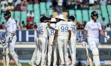 भारतले इङ्ल्याण्डलाई ४३४ रनको फराकिलो अन्तरले पराजित गर्यो