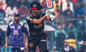 पाकिस्तानका पूर्वकप्तान बाबर आजमले आफ्नो नाममा बनाए ठूलो कीर्तिमान