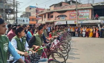 महिला साइकल दौड प्रतियोगितामा चन्चला कुमारी प्रथम