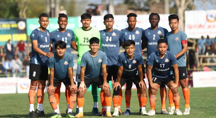 जर्सी अभावमा टेप टासेर खेलेको एपिएफ झापा गोल्डकपको सेमिफाइनलमा प्रवेश