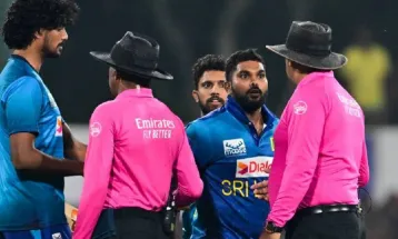 अम्पायरको निर्णयमा असहमति जनाएपछि आइसिसीले लगायो हसारंगामाथी प्रतिबन्ध