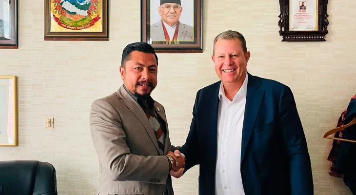 आईसीसी अध्यक्ष ग्रेग बार्कले र खेलकुदमन्त्री श्रेष्ठबीच भेटवार्ता