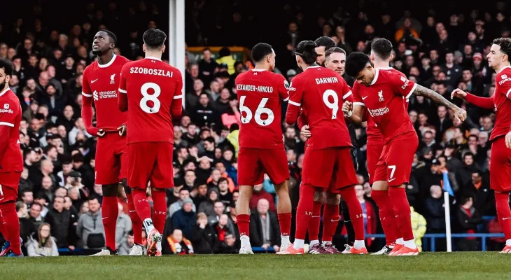 एभर्टनसँग लिभरपुल स्तब्ध