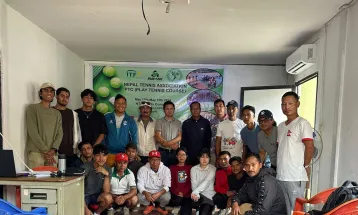 प्ले टेनिस कोर्स सुरु