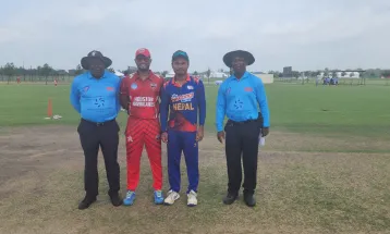 हरिकेन्सविरुद्ध नेपालको संघर्षपूर्ण जित