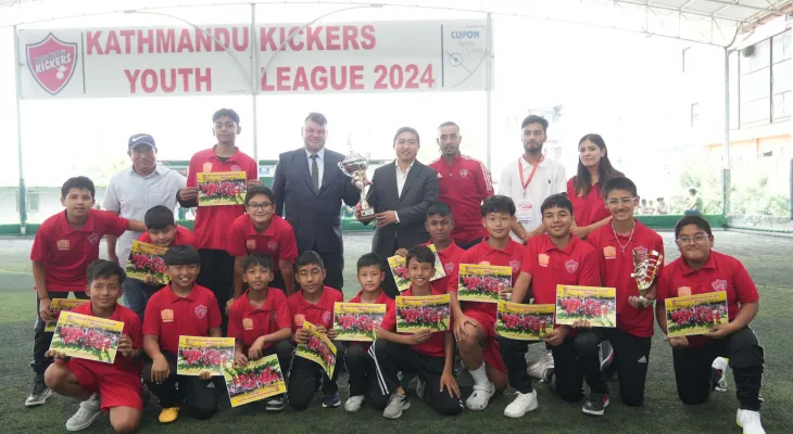 च्याम्पियन किकर्स टोलीलाई सदस्य–सचिवको बधाइ