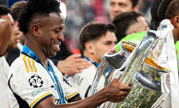 भिनिसियस बने च्याम्पियन्स लिगको उत्कृष्ट खेलाडी