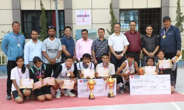 ग्रिनल्यान्ड र भ्याली पब्लिकलाई हेराल्ड बास्केटबल उपाधि