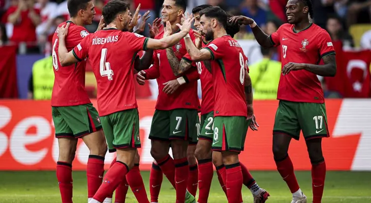 पोर्चुगल जारी युरोकपको नकआउट चरणमा
