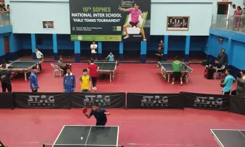 यु–१४ गर्ल्स सिंगल्समा दृष्टिकालाई स्वर्ण